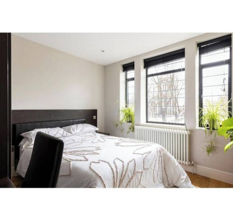 Apartment Ealing