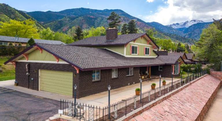INNhale Resort and Spa in Colorado Springs, CO