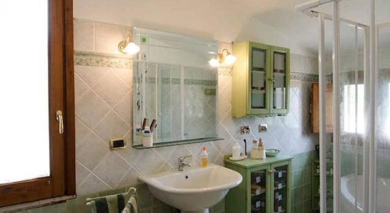 Fully equipped vacation home with yard, BBQ & patio | Good for workation | Pets allowed — photo 2