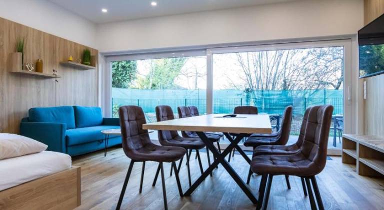 Pleasant serviced apartment with garden, patio & barbeque | Dogs allowed — photo 3