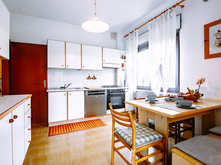 Fully equipped pleasant holiday apartment with grill & garden | Nature view | Close to the beach | Dogs allowed — photo 5