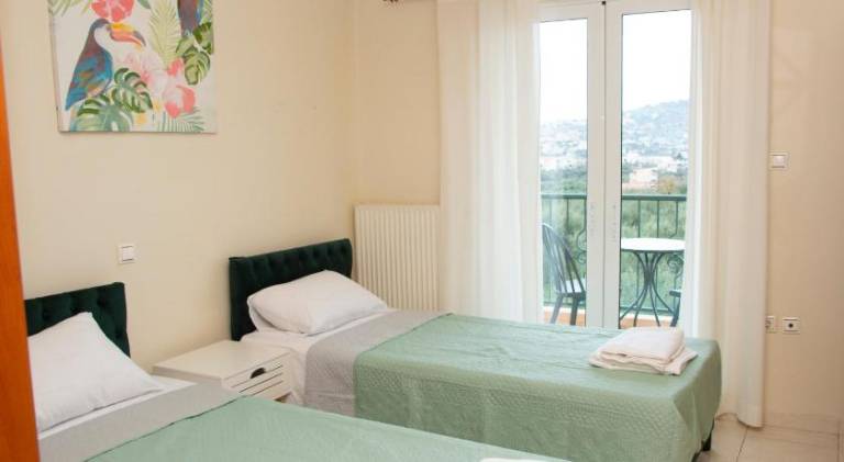 Holiday apartment with terrace | Dogs allowed in Chania