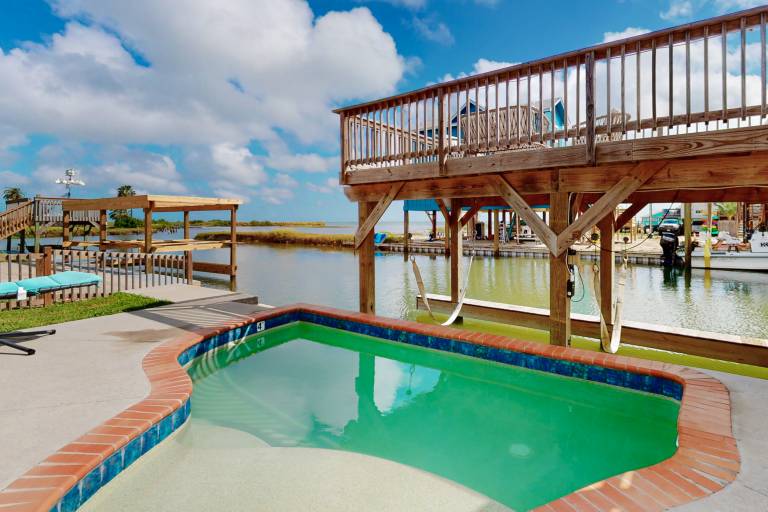 House  Flour Bluff