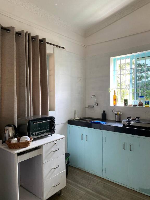 Vacation home with yard | Water view | Suitable for remote work | Pets are welcome — photo 4