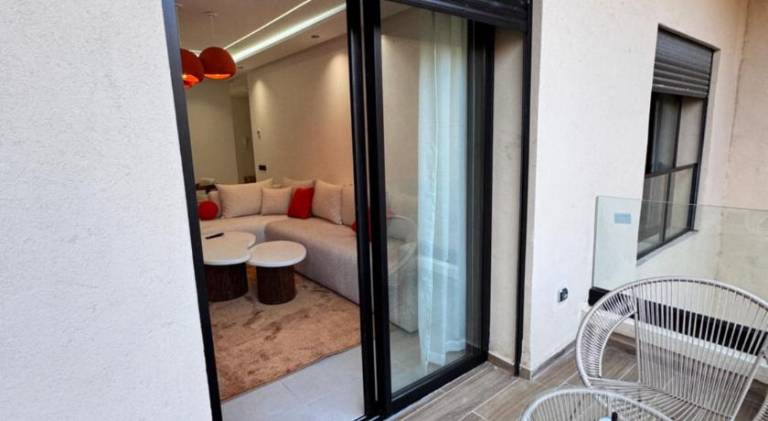 Rental apartment with terrace & pool — photo 5