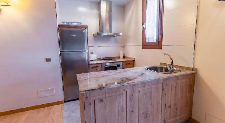 Apartment with garden, pool & patio | Suitable for remote work | Pets are welcome — photo 5