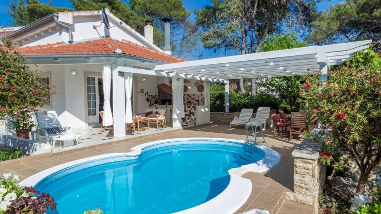 Ferienhaus in Brgulje, Kroatien für max. 6 Personen Ferienhaus in Brgulje, Kroatien für max. 6 Personen