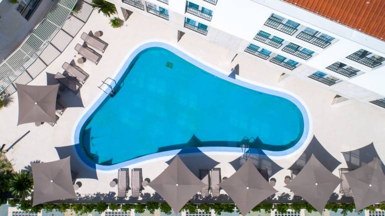 Beautiful holiday apartment with pool | Sea view | Dogs allowed — photo 3