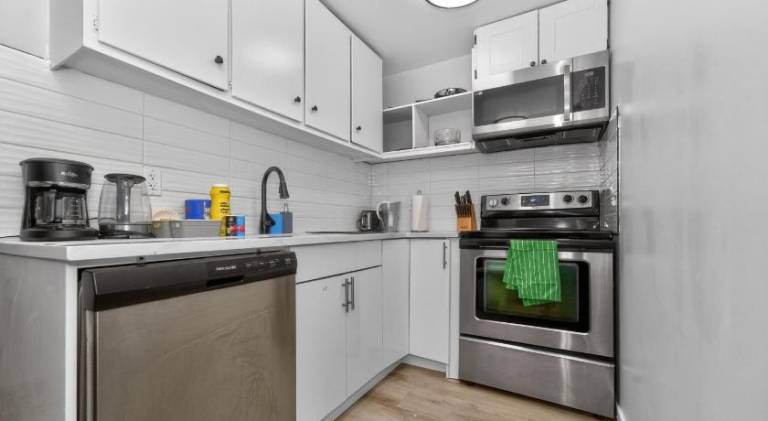 Pleasant vacation home | Perfect for remote work | Pet-friendly in Calgary, AB