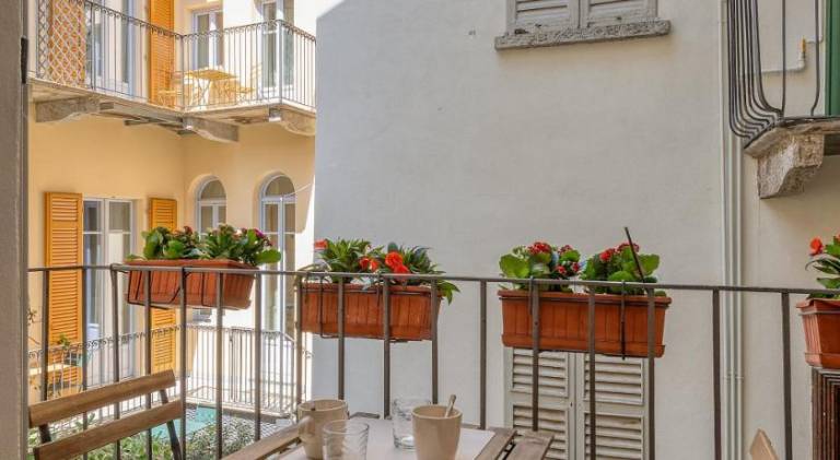 Boutique Apartment Porta Duomo, close to the lake! — photo 3