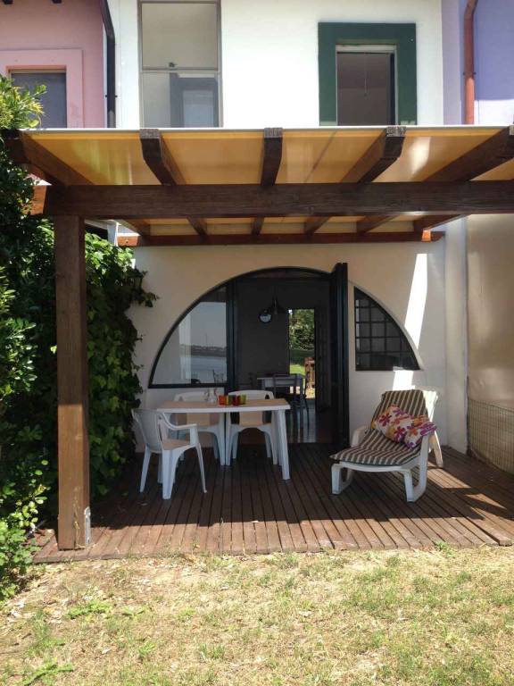Vacation home with yard, terrace & BBQ — photo 2