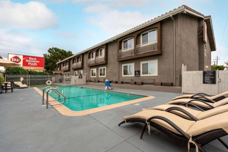Best Western Plus Brookside Inn