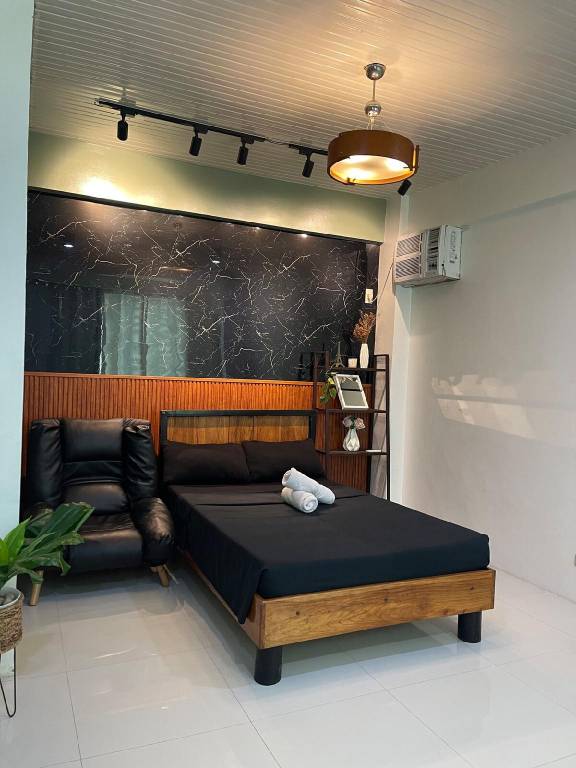 Apartment with garden in Taguig