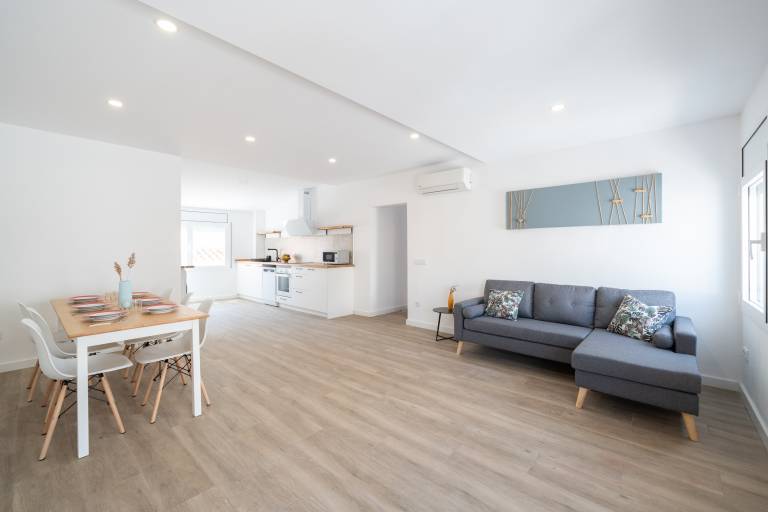 Fully equipped holiday apartment with terrace | Beach nearby | Dogs allowed — photo 3