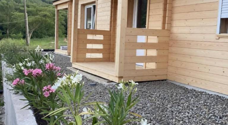 Chalet with garden & patio in Foix