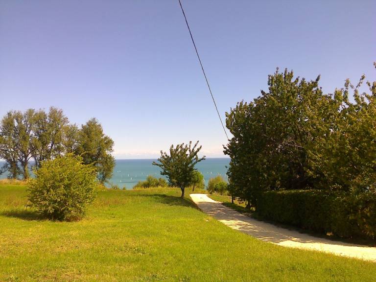 Rental apartment with garden & barbecue | Panoramic view in Camerano