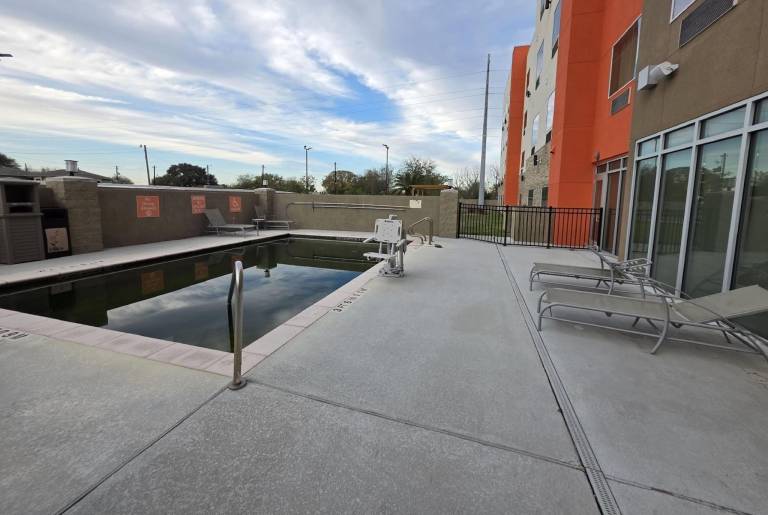Hawthorn Extended Stay by Wyndham Corpus Christi I-37 NW — photo 3
