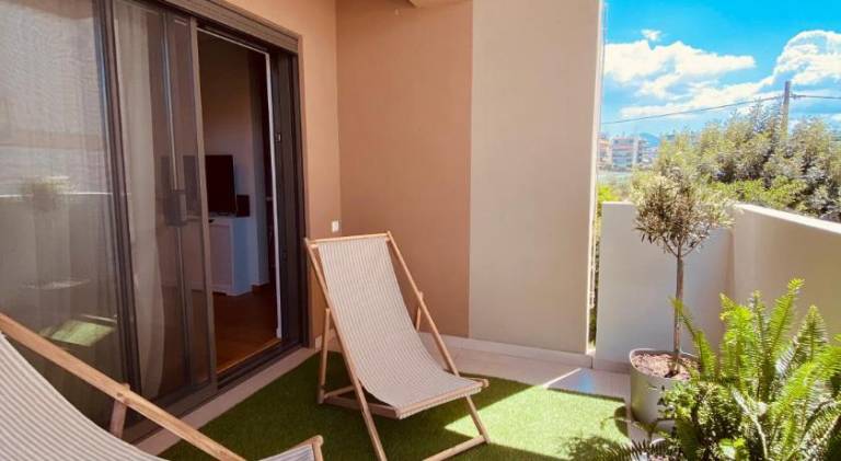 Athens Riviera 2-Bed Apt & Pool Access Unoblu — photo 4