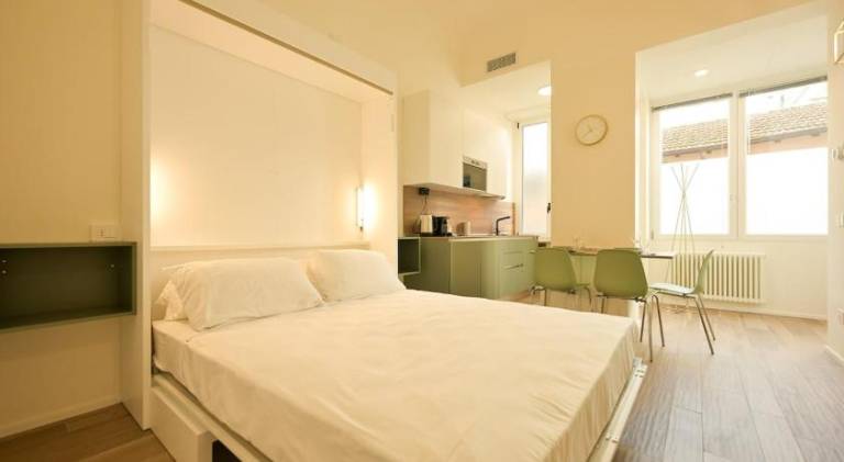 Apt 2 min from station and lake with WiFi and AC — photo 2