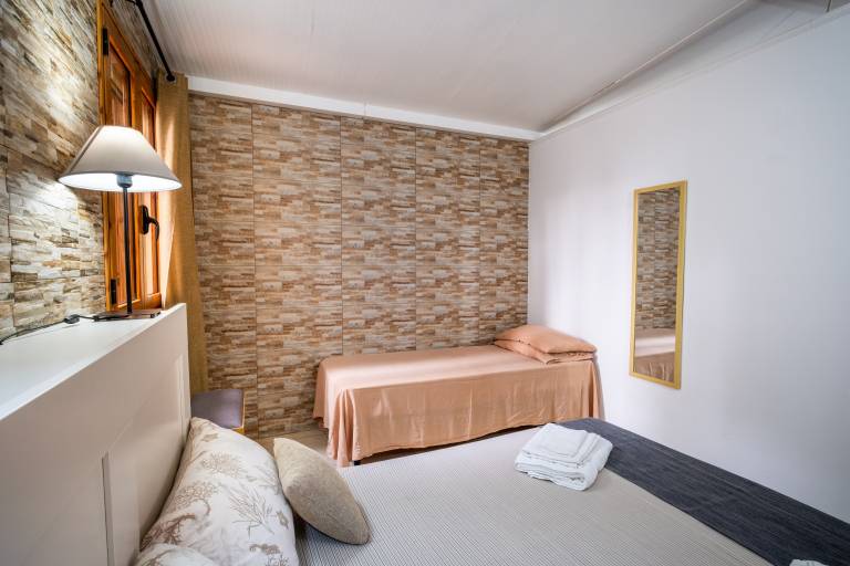 Holiday Home 'Villa Gaudì - Batllò' with Private Terrace, Wi-Fi and Air Conditioning — photo 4