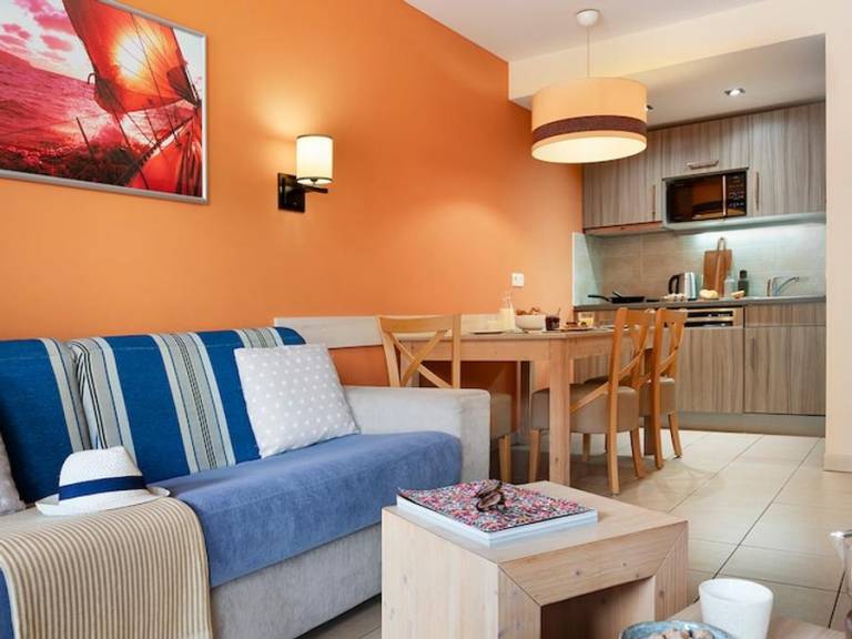 Apartment with heated pool | Next to the beach | Pet-friendly — photo 4