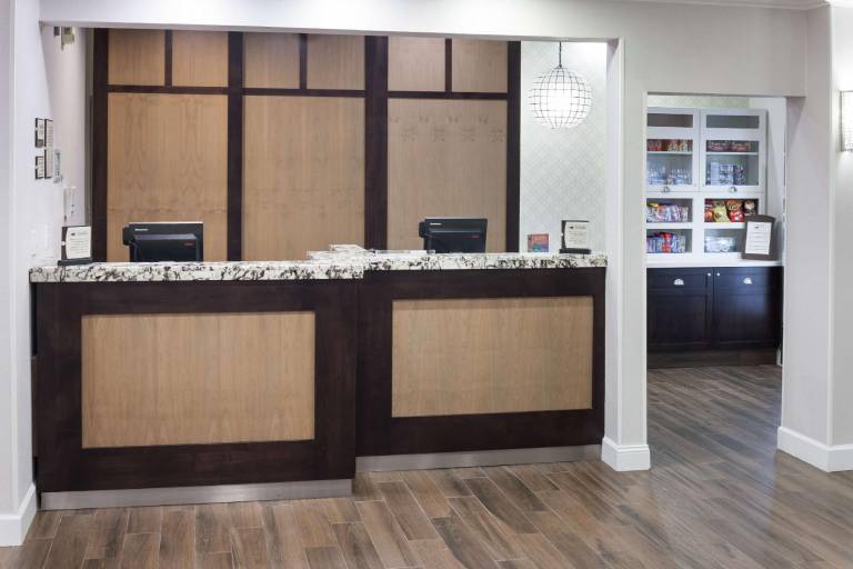 Homewood Suites by Hilton Seattle Tacoma Int'l. Airport-Tukwila — photo 5