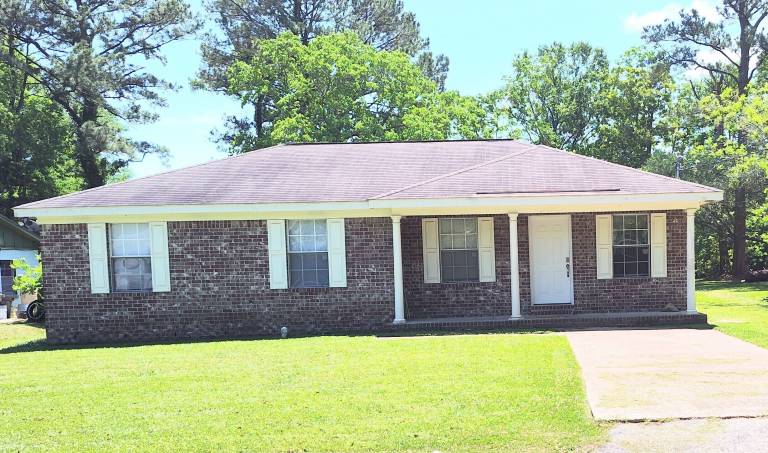 House  Moss Point