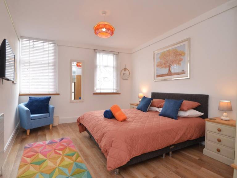 Lovely rental apartment with terrace | Water view | Pets allowed — photo 5