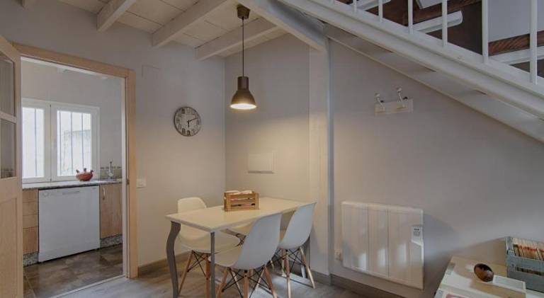 House with garden & patio | Pets are welcome — photo 2