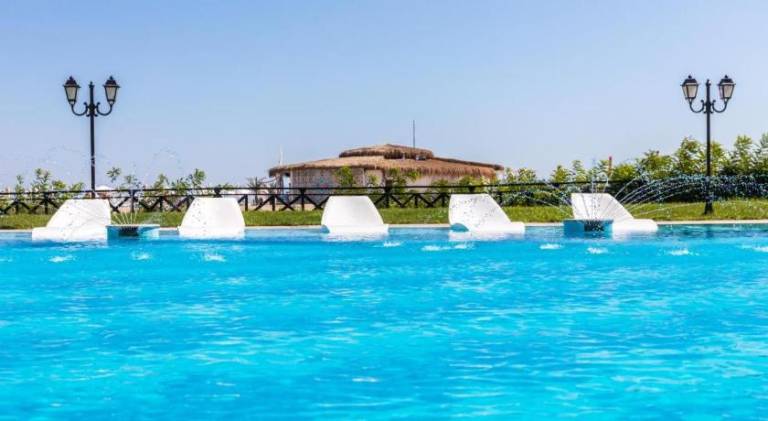 Beautiful apartment with pool | Close to the beach | Pet-friendly in Burgas