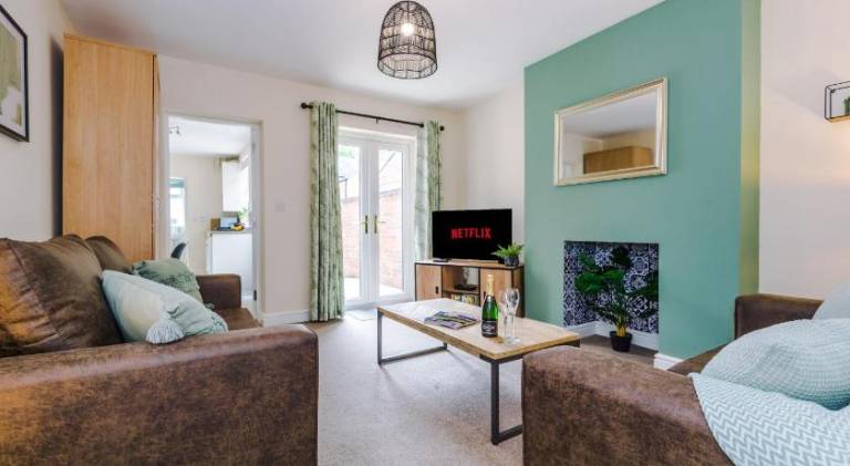 Holiday apartment with 1 room for 4 persons in Crewe