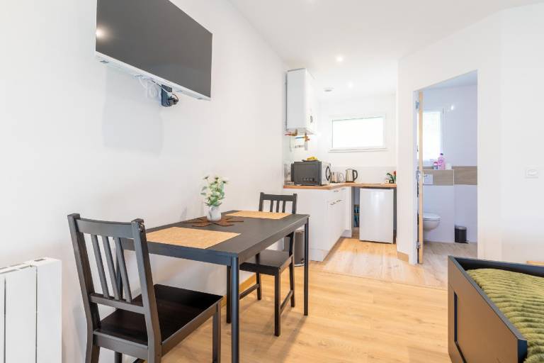 Holiday apartment with yard | Perfect for remote work | Pets are welcome — photo 3