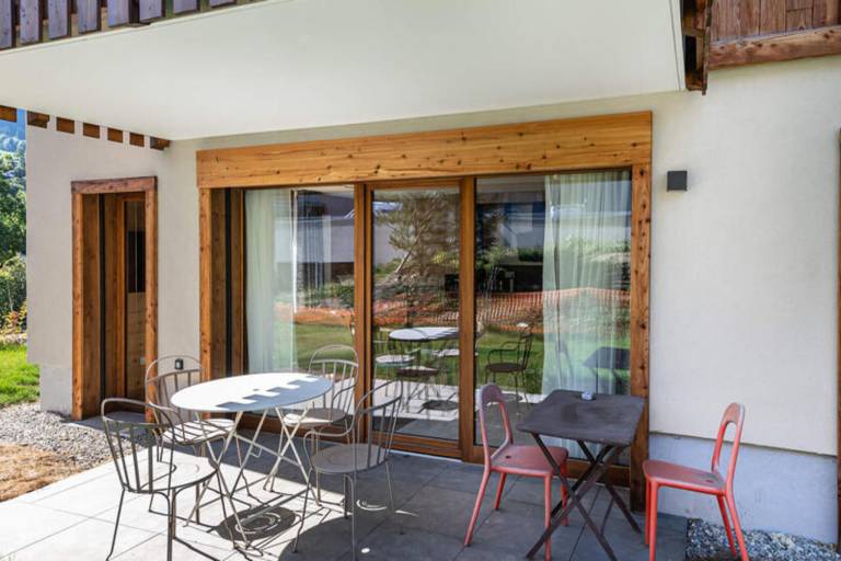 Rental apartment with terrace in Combloux
