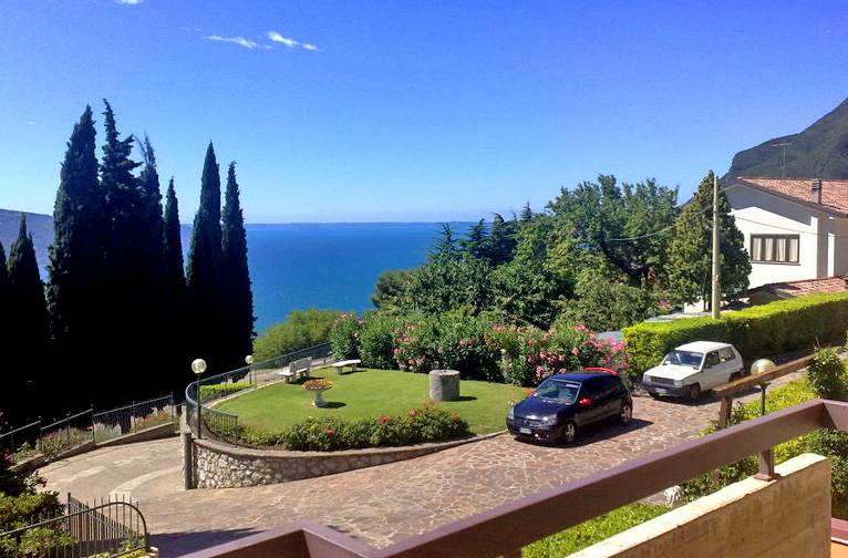 TIGNALE - APARTMENT NIDO 106 WITH POOL AT LAKE GARDA — photo 2