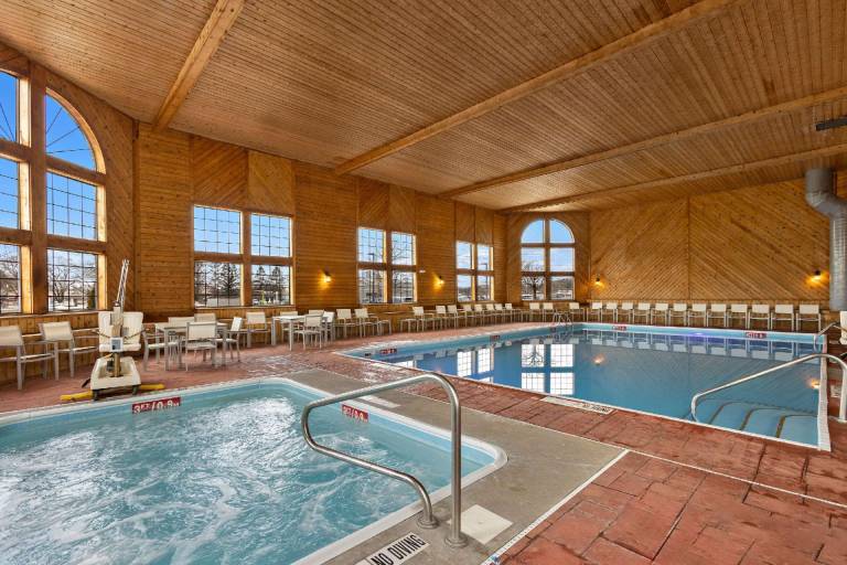Comfort Inn & Suites Ludington near US-10 — photo 5
