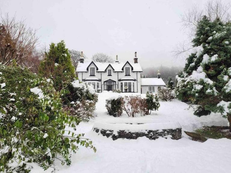 Tranquility by the Loch at Fascadail Country House — photo 4