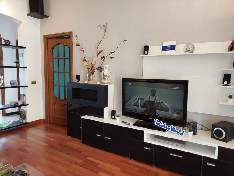 Apartment with 2 rooms for 6 persons — photo 3