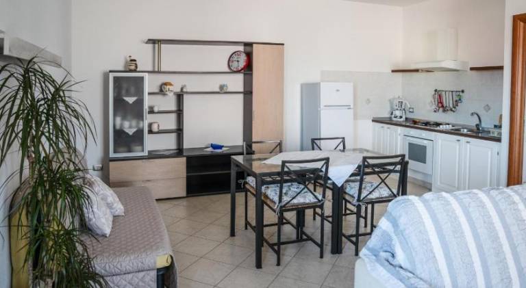 Apartment with 2 rooms for 4 persons — photo 2