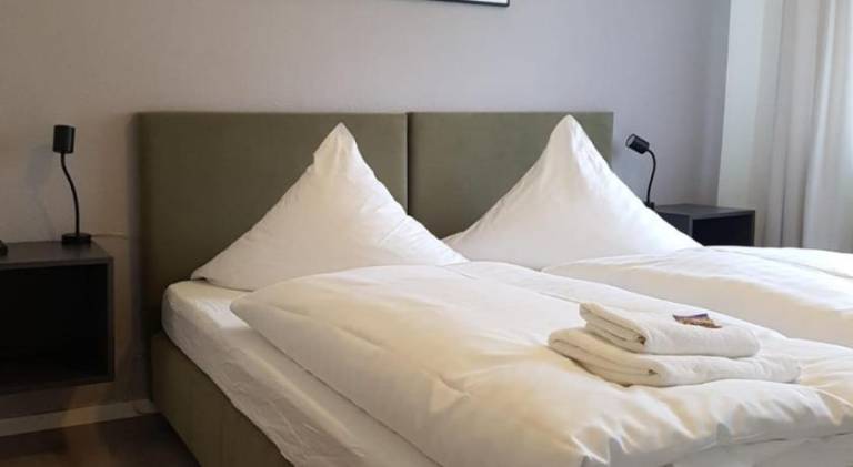 Bed & Breakfast  Zossen