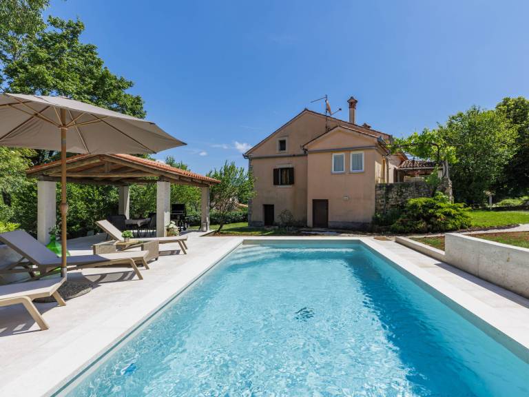 Ferienhaus in Veljaki, Kršan für max. 8 Personen