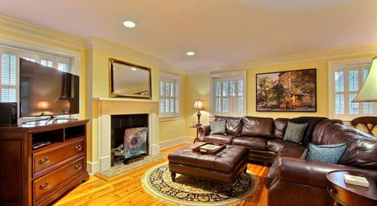 Vacation home with 1 room for 2 persons in Savannah, GA