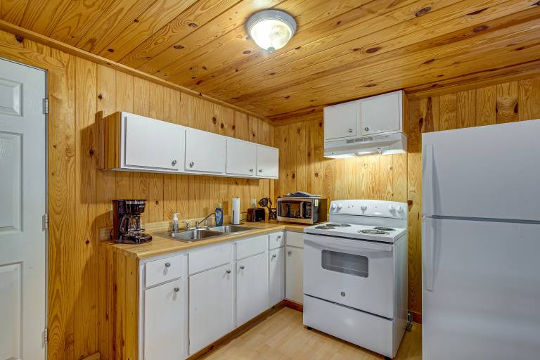 Clarkson Cabin - 17 Mi to Mammoth Cave Nat’l Park! — photo 3