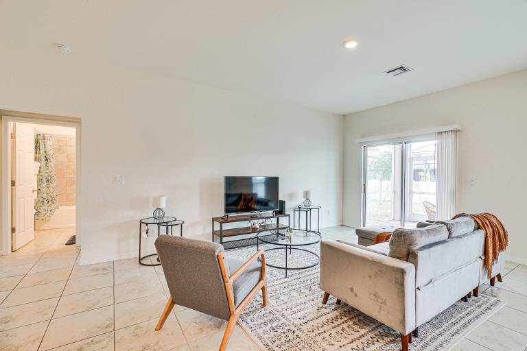 Dog-Friendly Home w/ Screened Porch in Cape Coral! — photo 4