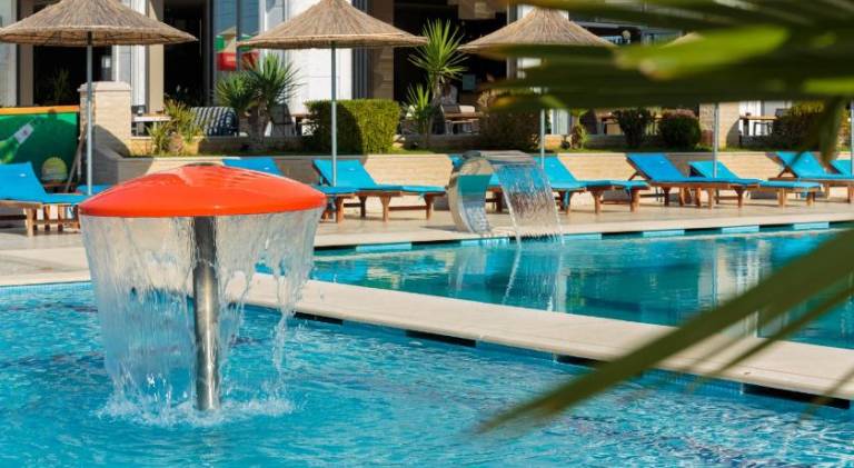 Kraal Hotel Vlore in Vlorë