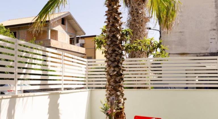 Rental apartment with yard | Beach nearby | Pet-friendly — photo 4