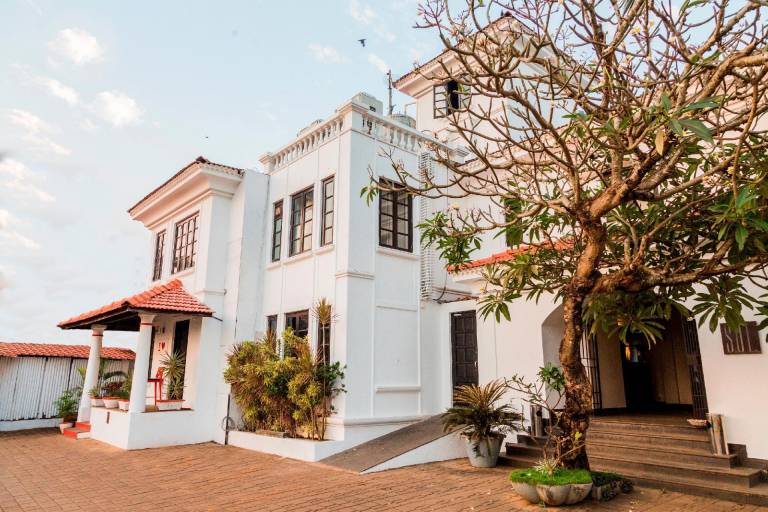 Sol De Goa Hotel — photo 5