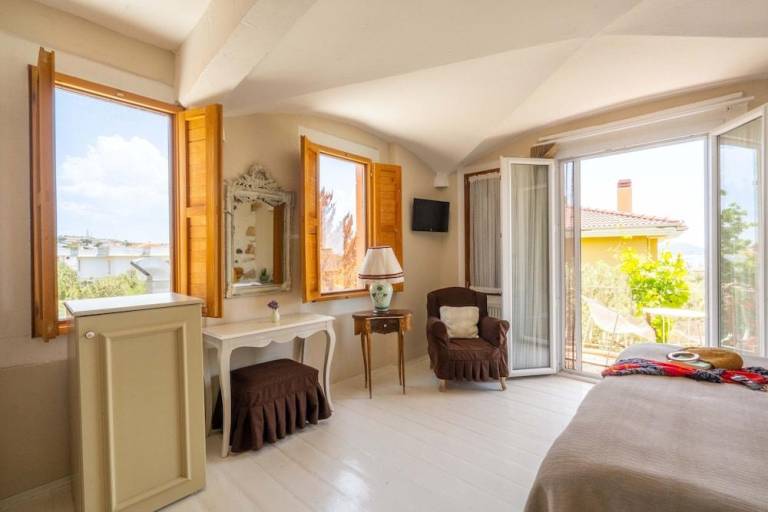 Cunda Battalos Kucuk Hotel — photo 2