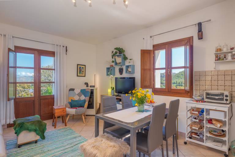 Apartment with terrace | City view — photo 4