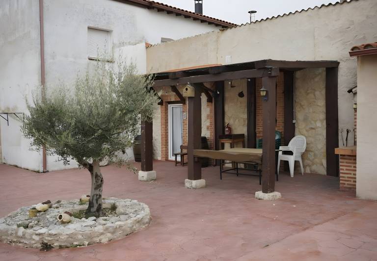 House with BBQ & yard in Valladolid