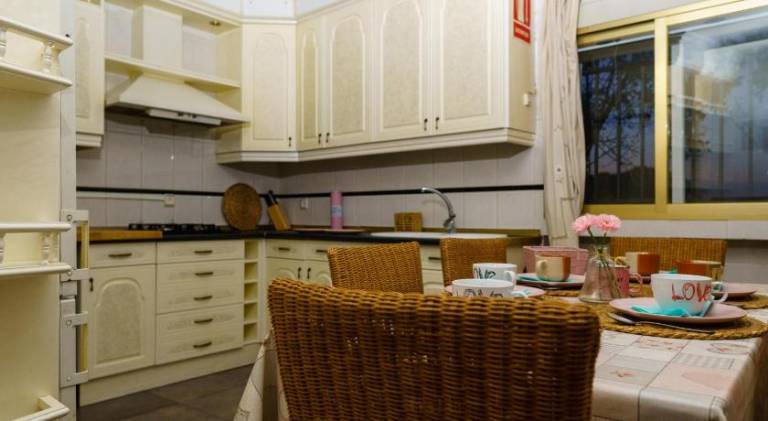 House with 3 rooms for 10 persons — photo 4